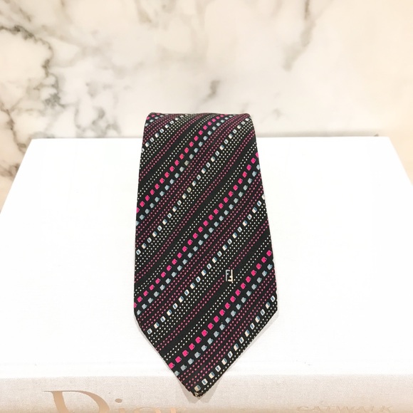 Fendi Other - GORGEOUS Fendi Tie